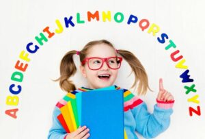 زبان دوم و بهترين سن يادگيري آن در کودکان | مهد کودک و پیش دبستانی دانشگاه کوچک